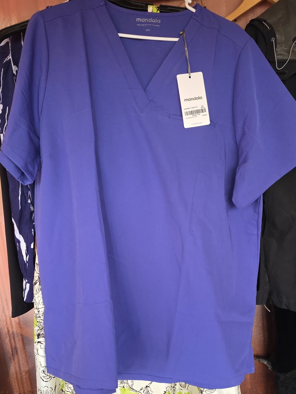 Mandala V-Neck Medical Scrub Top in Royal Purple Sz 2XL Maternity